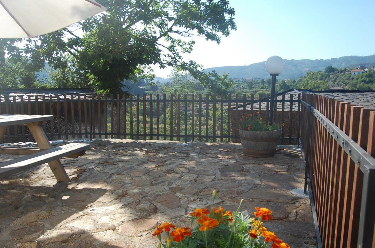 Casa De Campo "Quinta Do Cadafaz" Alvarenga Bagian luar foto
